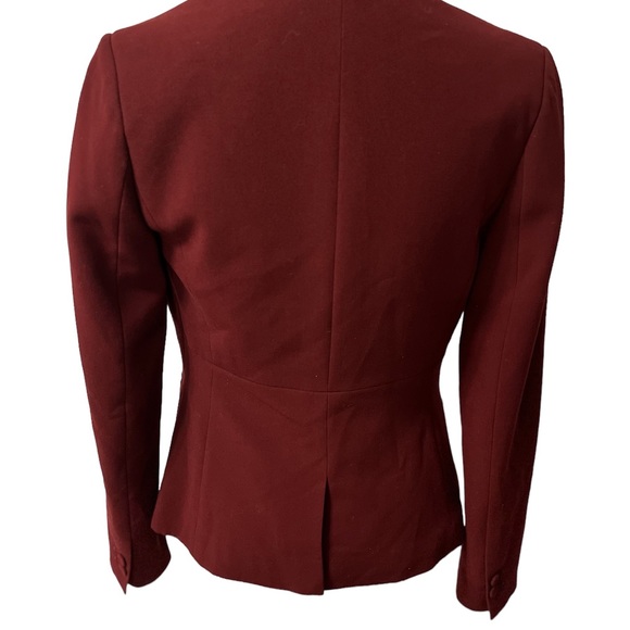 Le Chateau Blazer - Picture 5 of 10